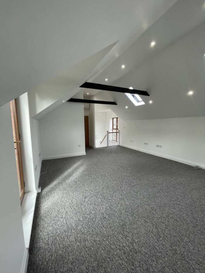 Commercial Unit to Let – 900 sq ft, Chertsey, Surrey, KT16 - Image 8